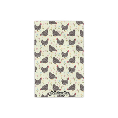 CHICKEN WITH FLOWER 2 Beach Towel